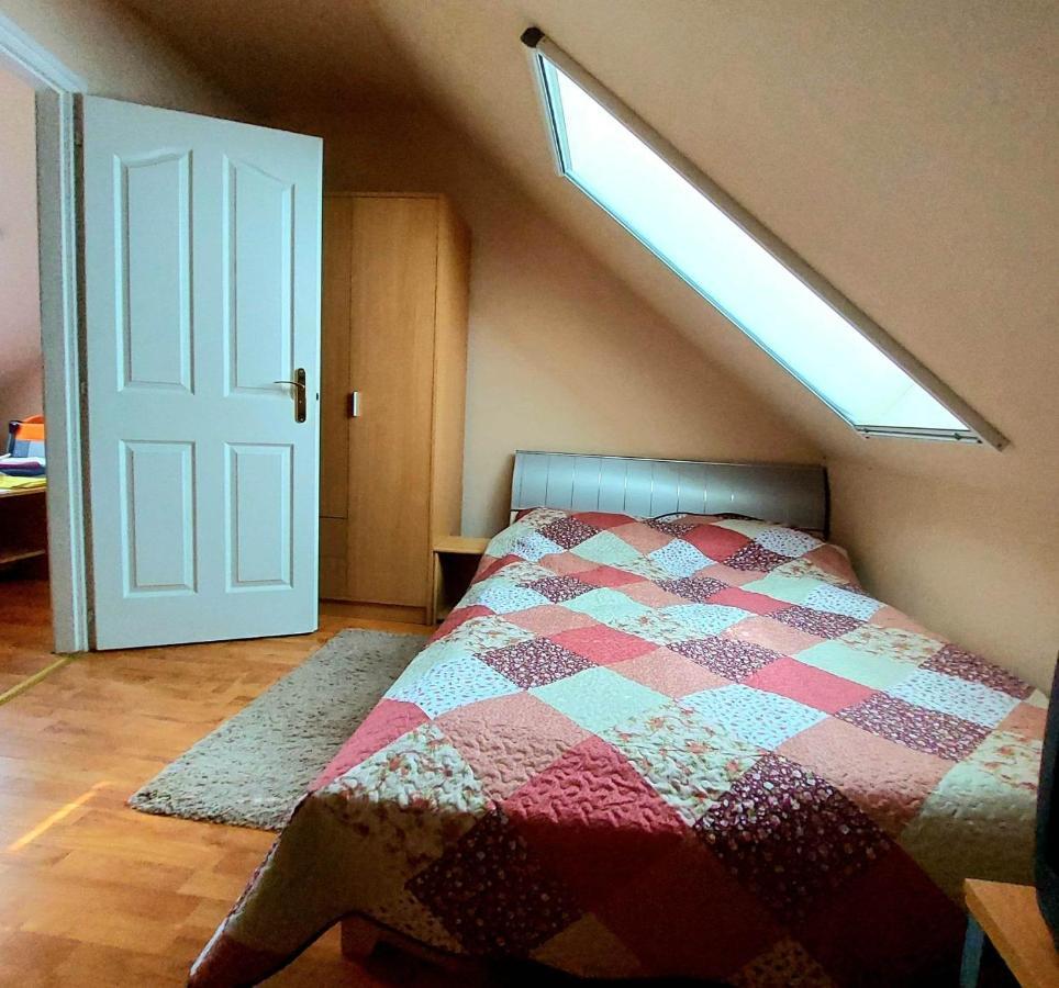 Szemérmetes Erzsók Nyaralóház Villa Gyomaendrőd Exterior foto